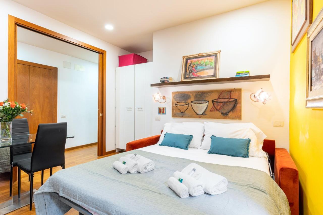 Rome As You Feel - Cozy Apartments In San Giovanni Exterior foto